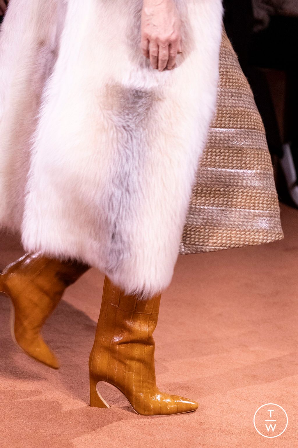 Fashion Week Milan Fall/Winter 2025 look 87 from the Fendi collection womenswear accessories