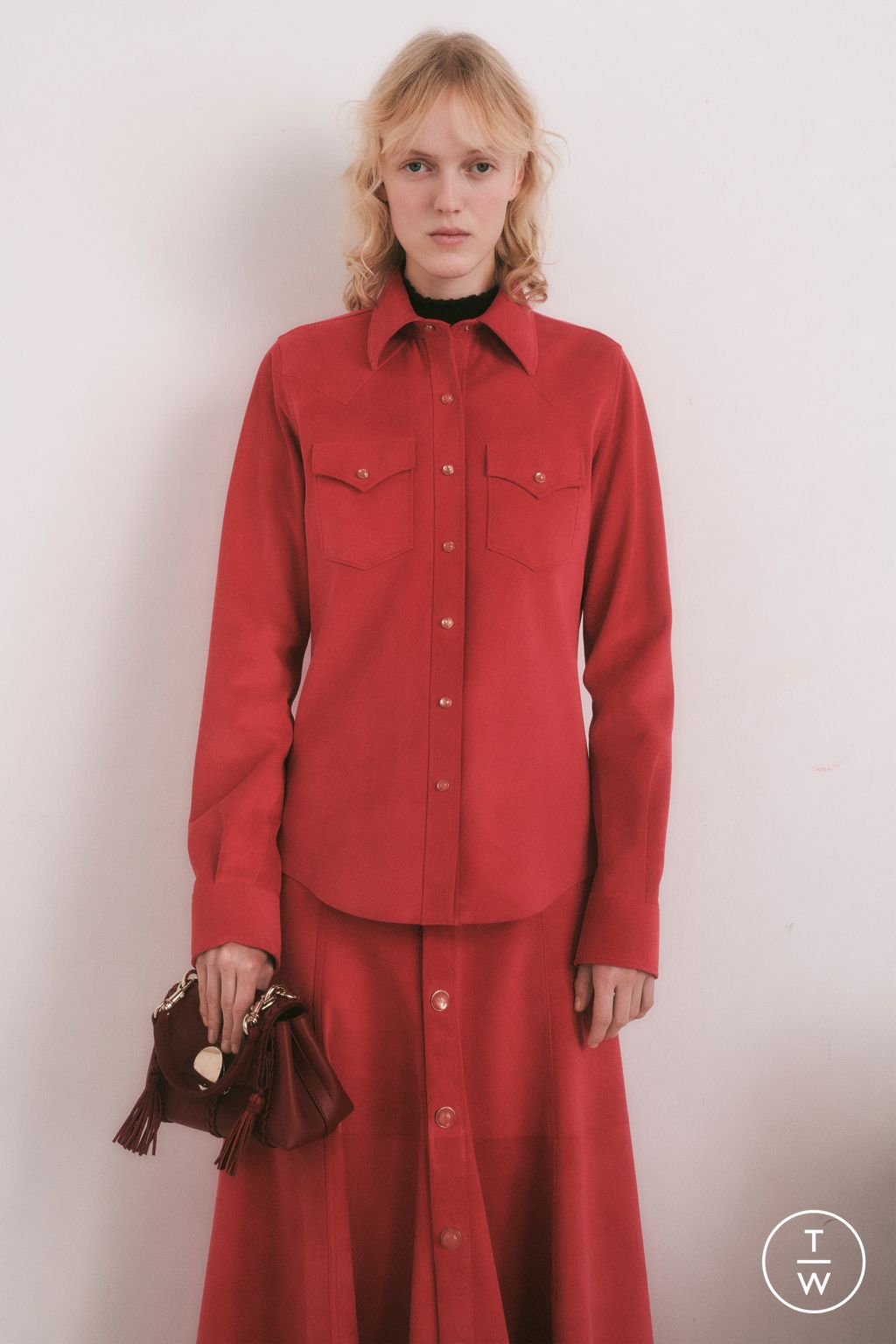 Fashion Week Paris Pre-Fall 2023 look 29 from the Chloé collection womenswear