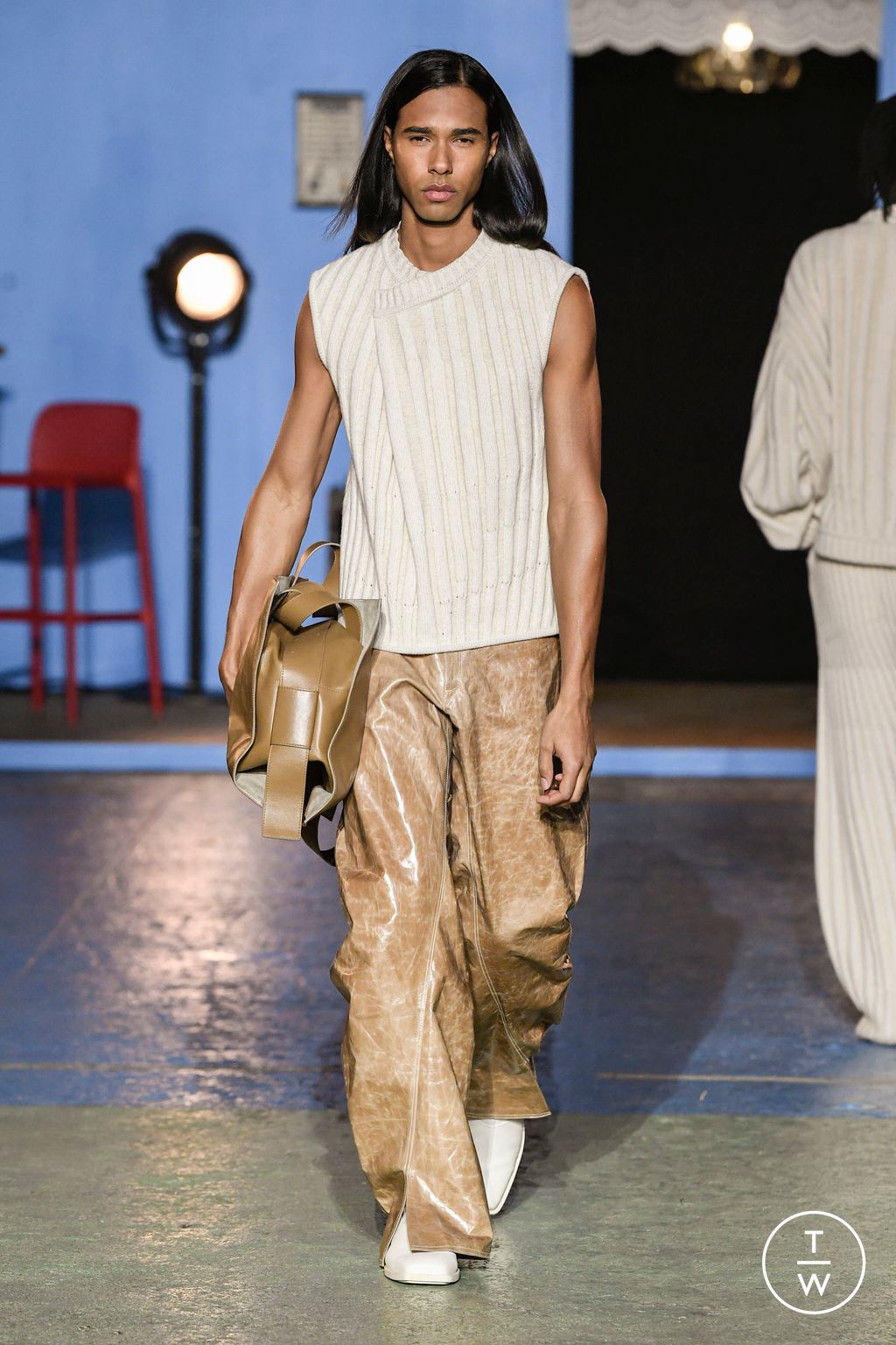 Fashion Week Paris Fall/Winter 2023 look 12 from the Bianca Saunders collection 男装