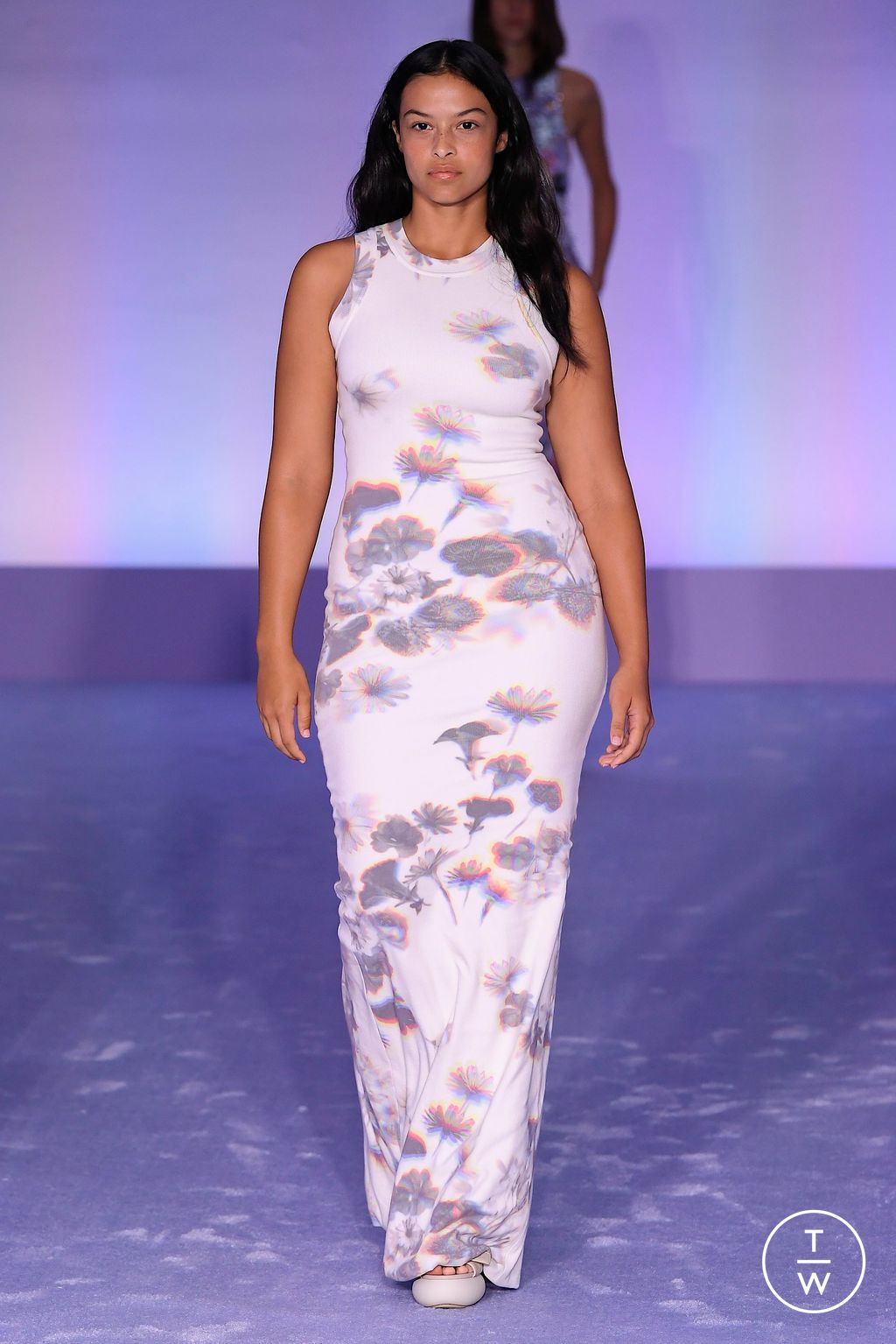 Fashion Week New York Spring/Summer 2023 look 31 from the Brandon Maxwell collection womenswear