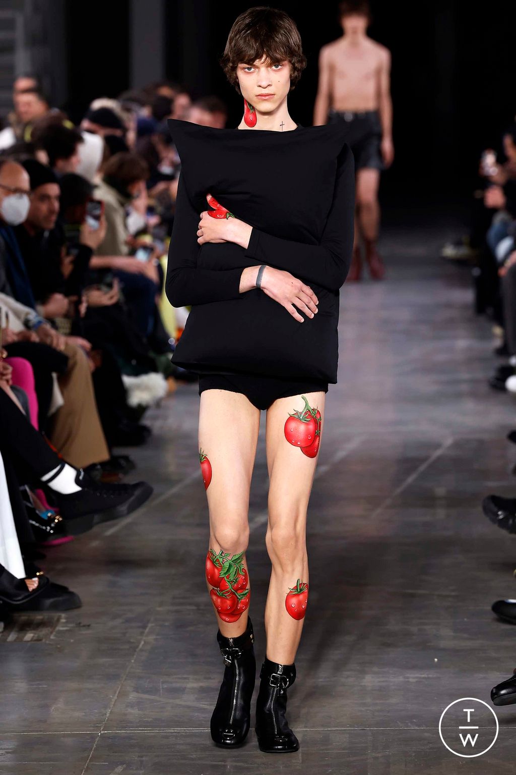 Fashion Week Milan Fall/Winter 2023 look 5 de la collection JW Anderson menswear