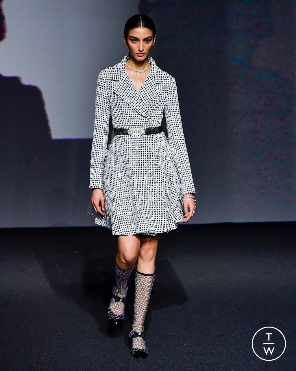 Fashion Week Paris Spring/Summer 2023 look 24 from the Chanel collection womenswear