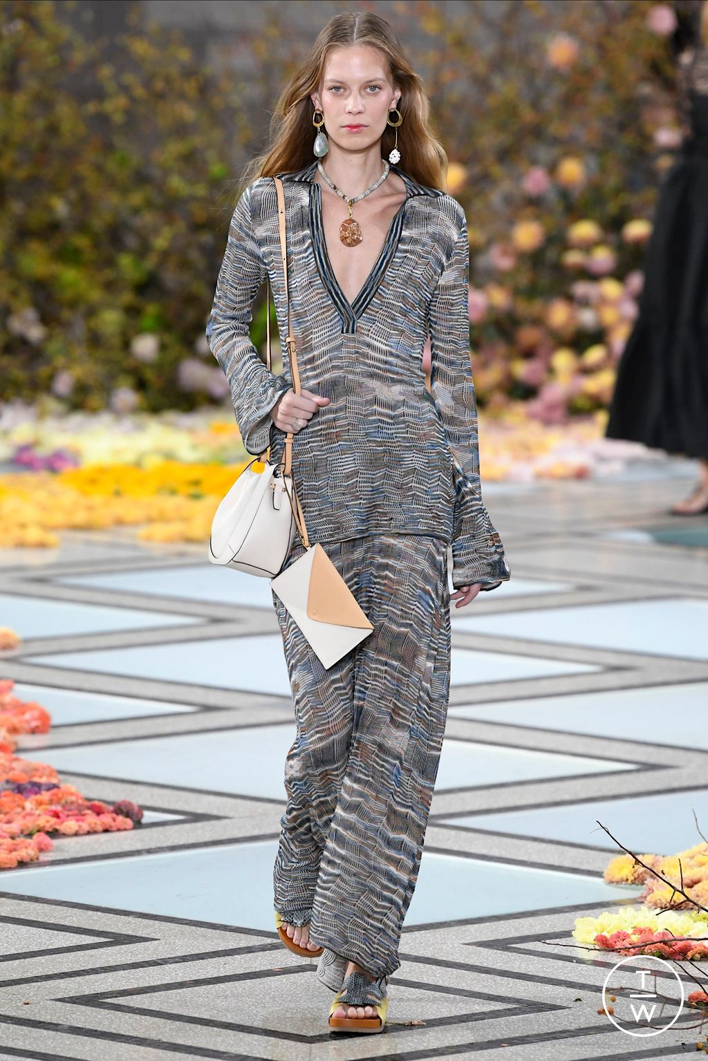 Fashion Week New York Spring/Summer 2023 look 21 from the Ulla Johnson collection womenswear