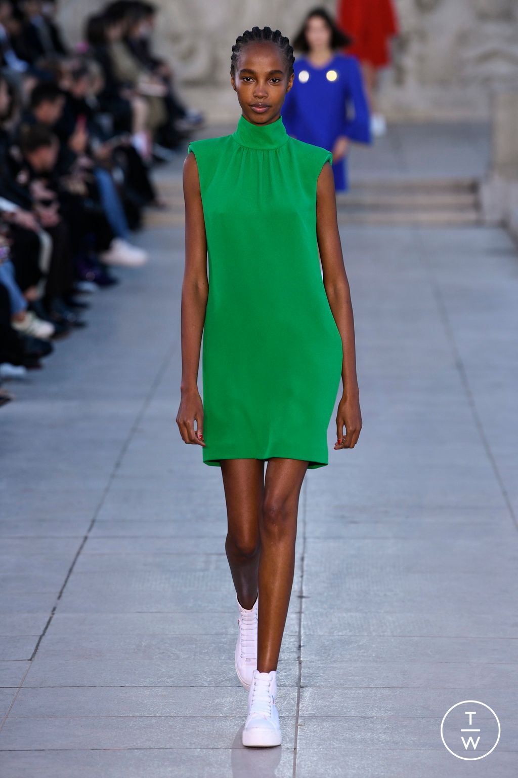 Fashion Week Paris Spring/Summer 2023 look 42 from the Akris collection 女装