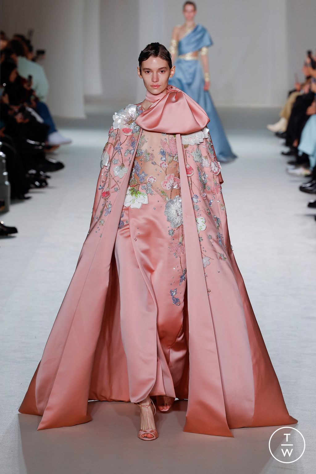 Fashion Week Paris Spring/Summer 2023 look 35 from the Elie Saab collection couture