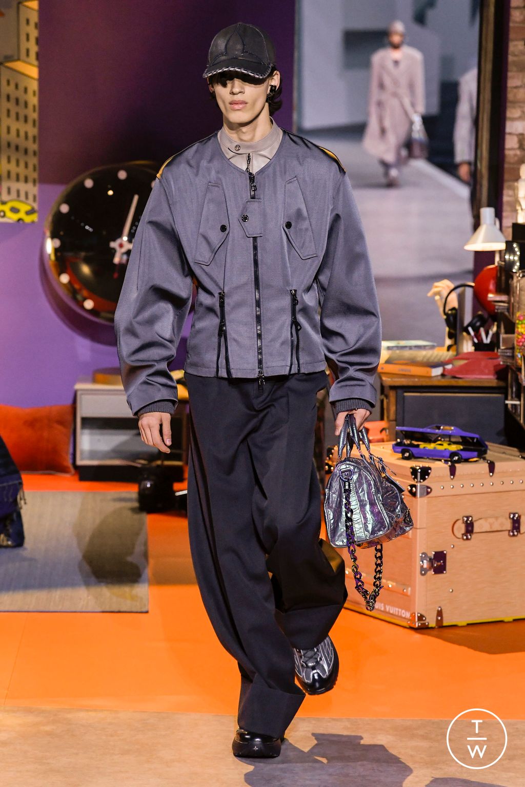 Fashion Week Paris Fall/Winter 2023 look 14 from the Louis Vuitton collection menswear