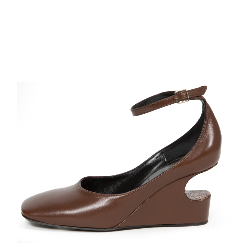 Fashion Week Paris Fall/Winter 2018 look 103 de la collection Dries Van Noten womenswear accessories