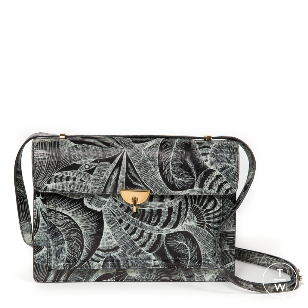 Fashion Week Paris Fall/Winter 2018 look 27 from the Dries Van Noten collection womenswear accessories