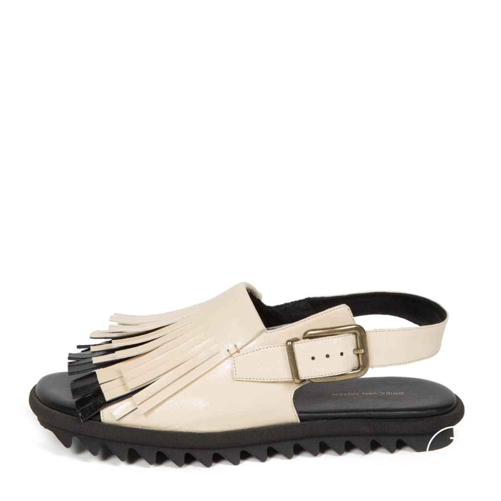 Fashion Week Paris Spring/Summer 2020 look 4 from the Dries Van Noten collection womenswear accessories