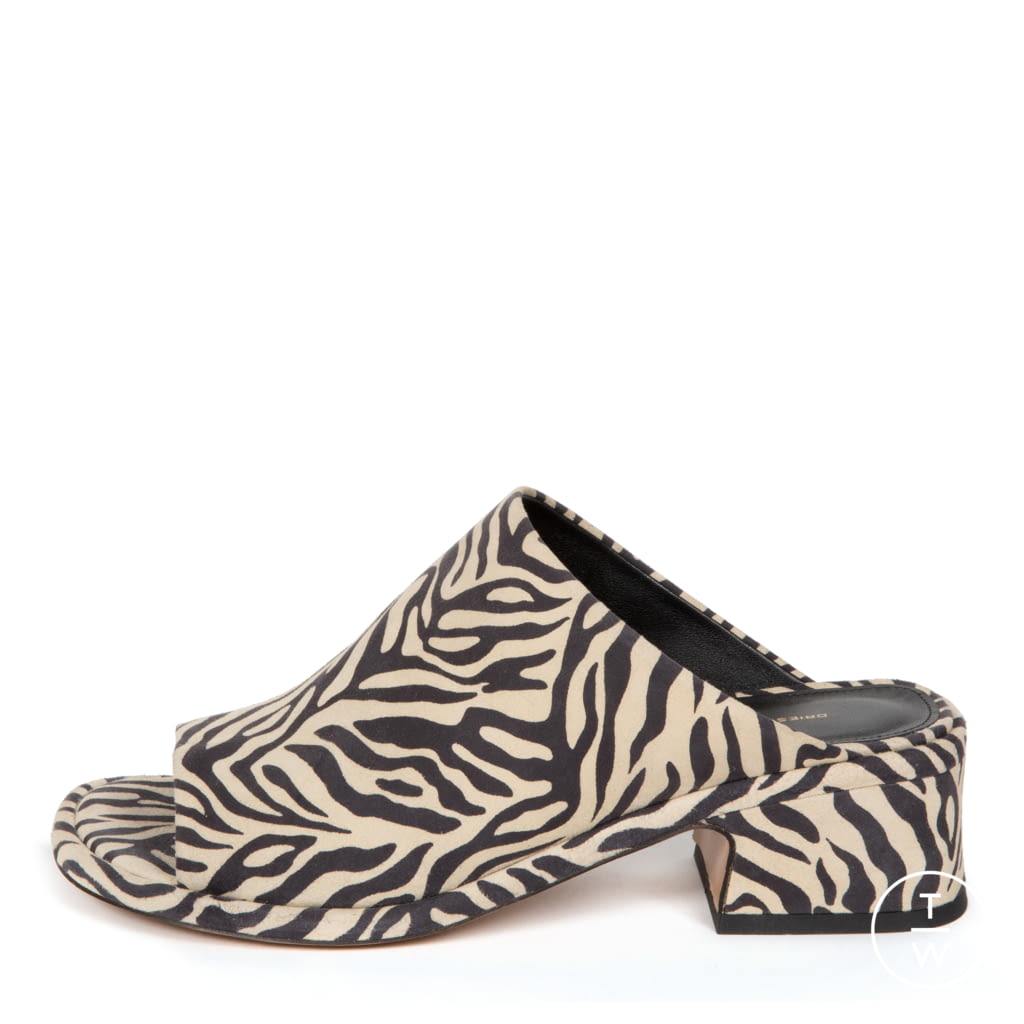 Fashion Week Paris Spring/Summer 2020 look 27 from the Dries Van Noten collection womenswear accessories