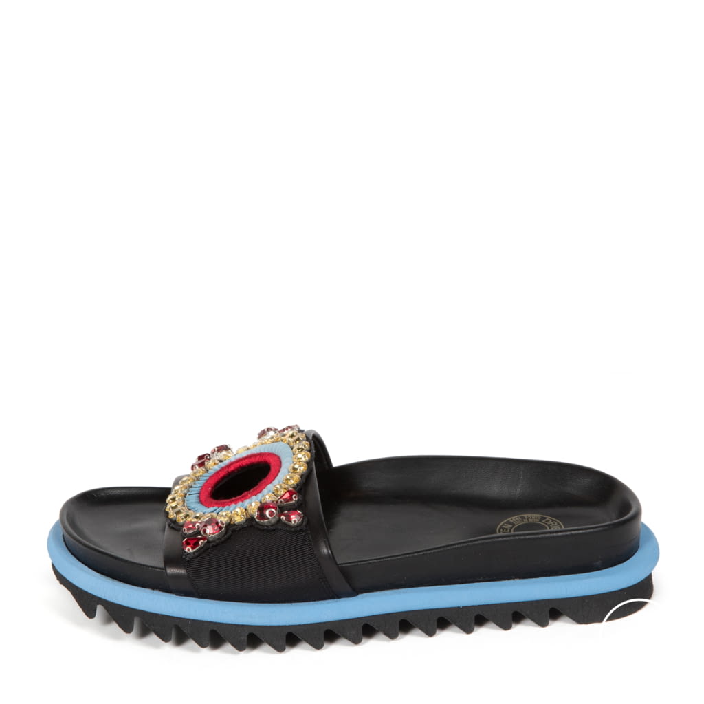 Fashion Week Paris Spring/Summer 2020 look 36 from the Dries Van Noten collection womenswear accessories