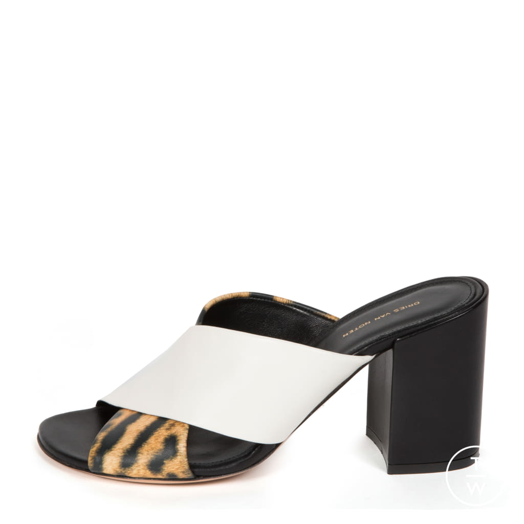 Fashion Week Paris Spring/Summer 2020 look 37 from the Dries Van Noten collection womenswear accessories