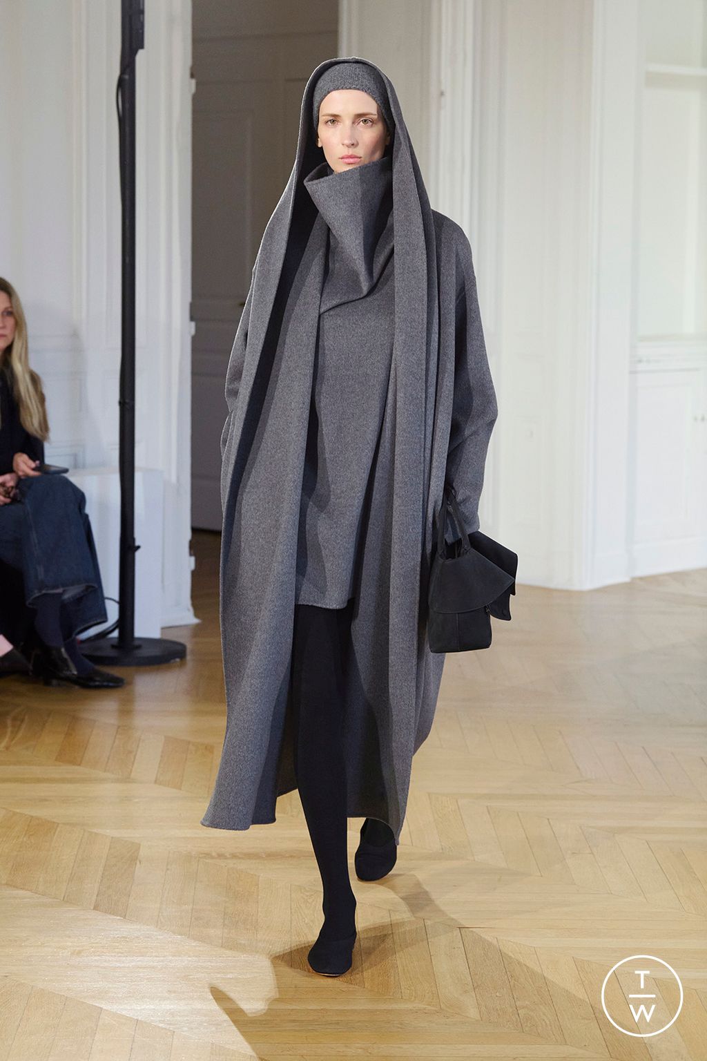 Fashion Week Paris Fall/Winter 2026 look 15 from the Toteme collection womenswear