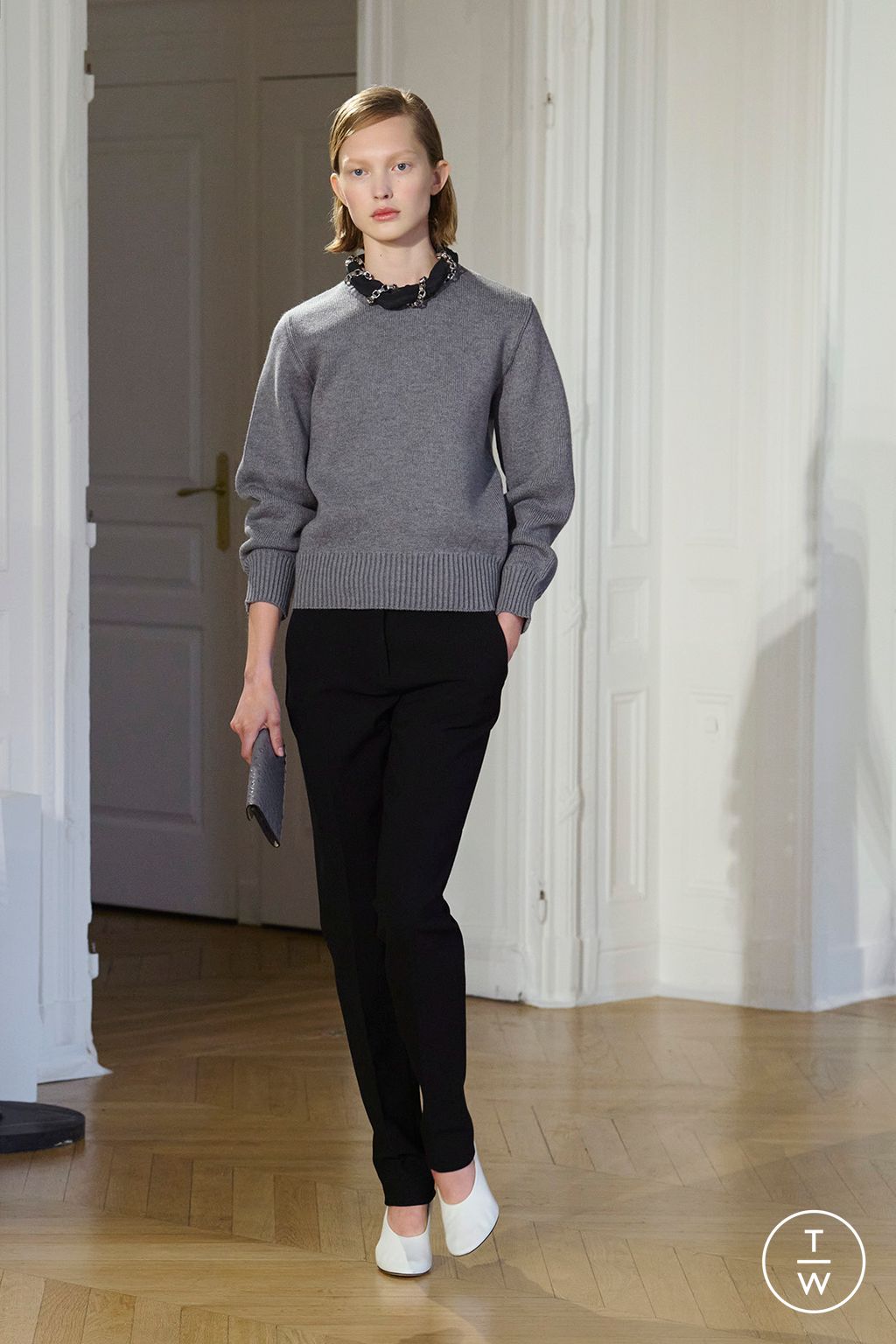 Fashion Week Paris Fall/Winter 2026 look 24 from the Toteme collection womenswear