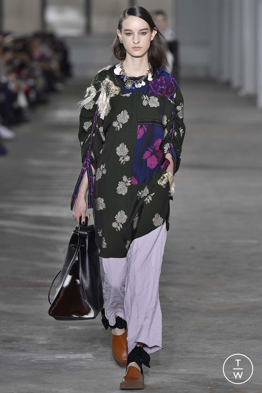 Fashion Week New York Fall/Winter 2018 look 2 from the 3.1 Phillip Lim collection womenswear