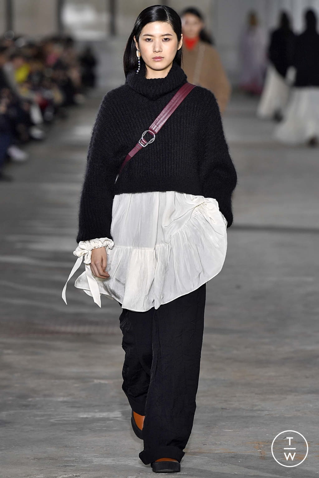 Fashion Week New York Fall/Winter 2018 look 18 from the 3.1 Phillip Lim collection 女装