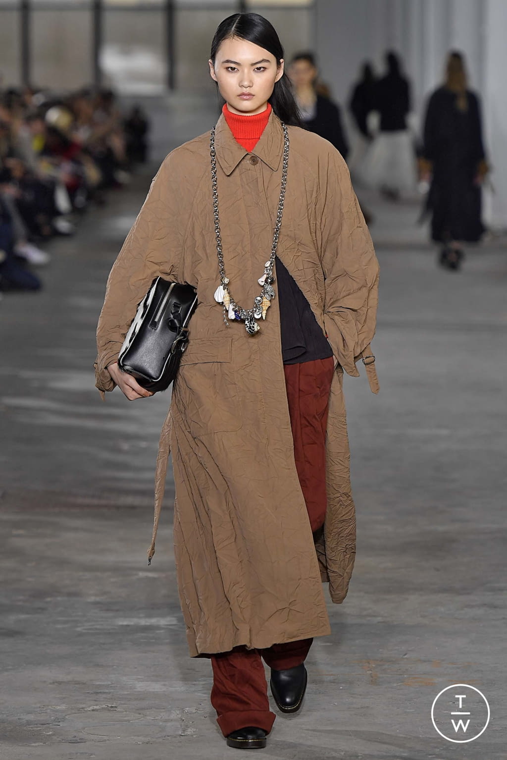 Fashion Week New York Fall/Winter 2018 look 19 from the 3.1 Phillip Lim collection womenswear