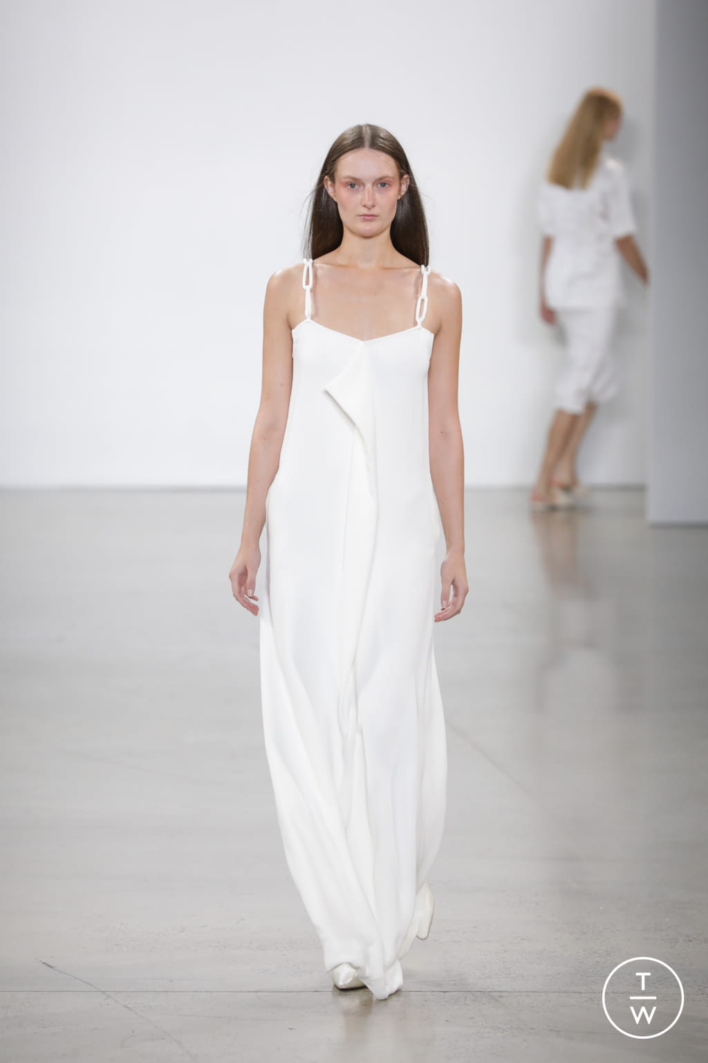 Fashion Week New York Spring/Summer 2022 look 3 from the Bevza collection womenswear