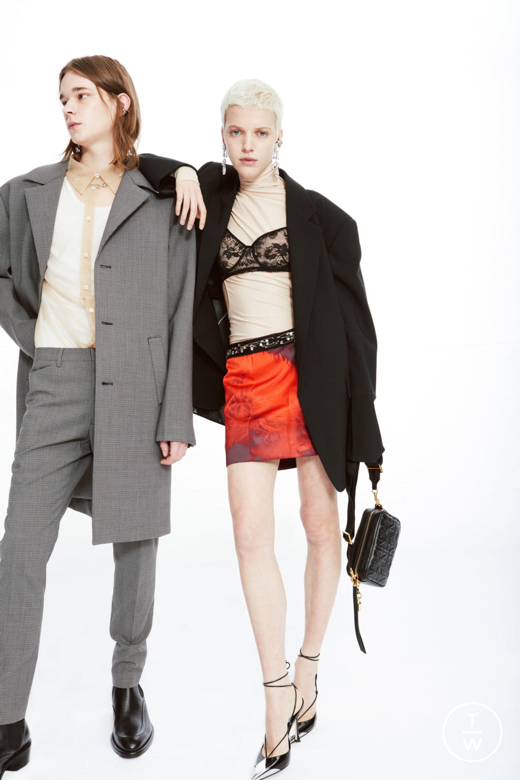 Fashion Week Milan Pre-Fall 2022 look 3 from the N°21 collection 女装