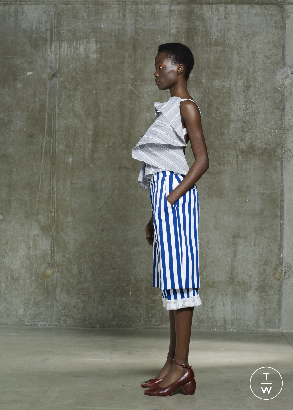 Fashion Week London Resort 2020 look 3 from the Chalayan collection womenswear