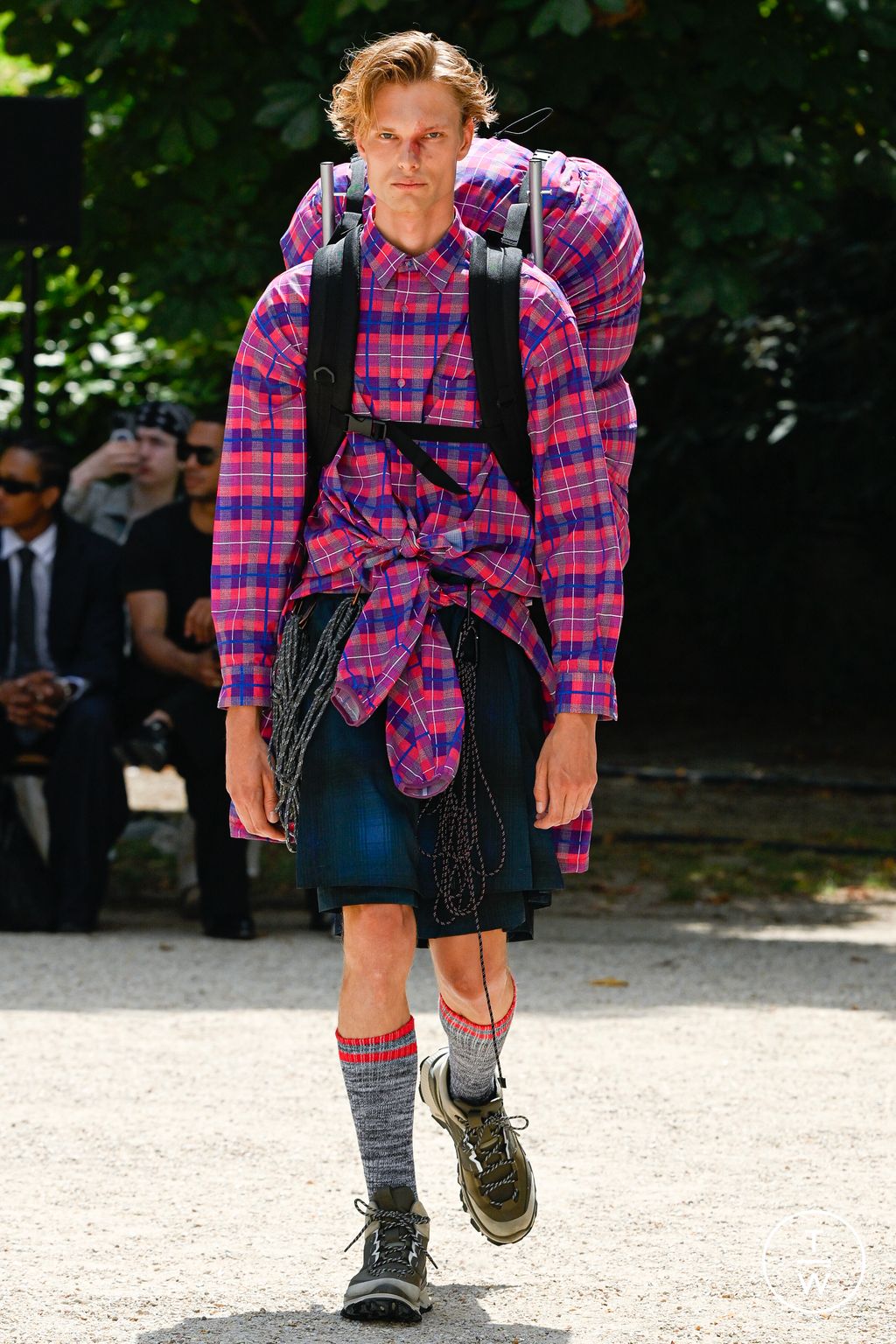 Fashion Week Paris Spring/Summer 2026 look 3 de la collection White Mountaineering menswear