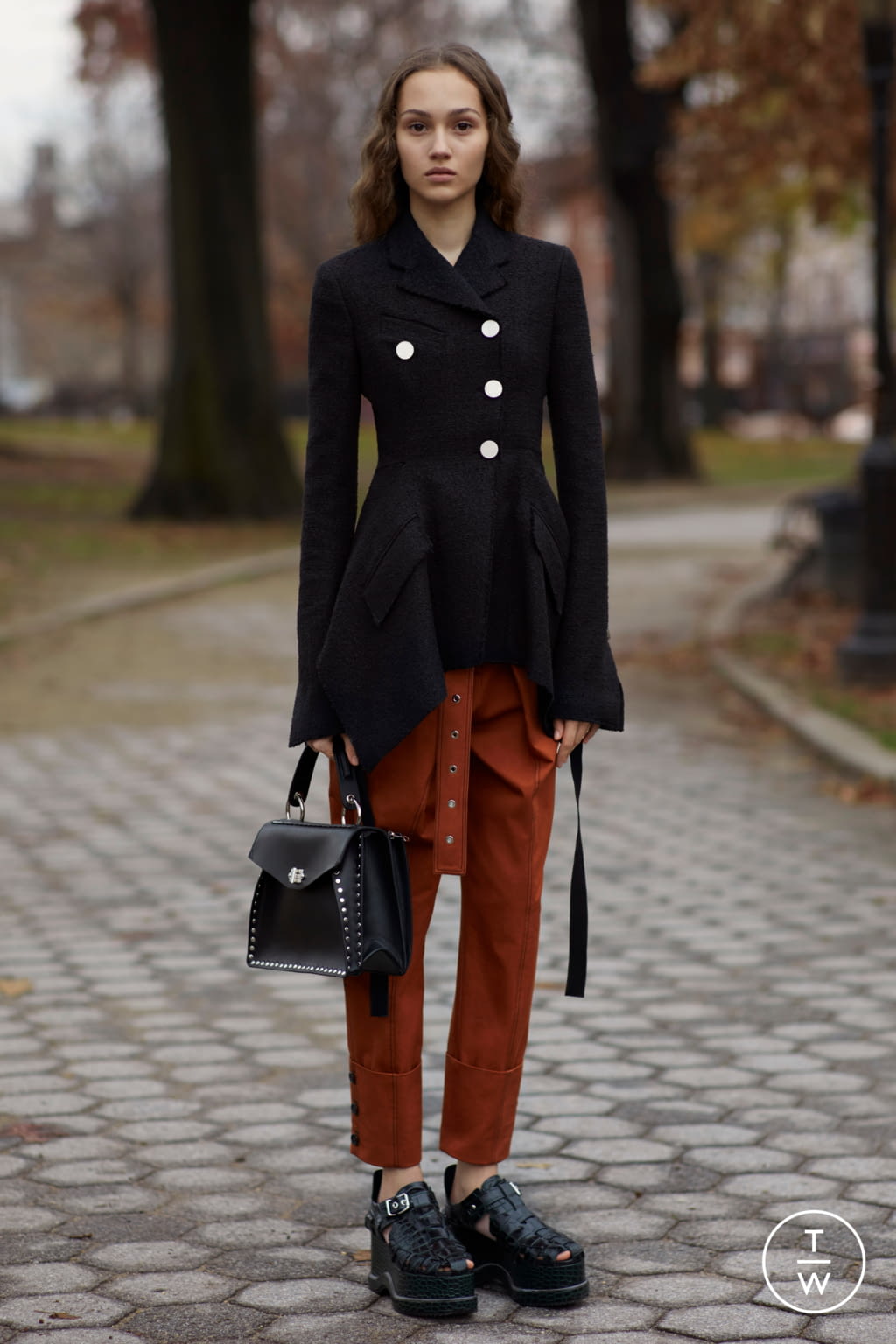 Fashion Week New York Pre-Fall 2017 look 3 from the Proenza Schouler collection 女装