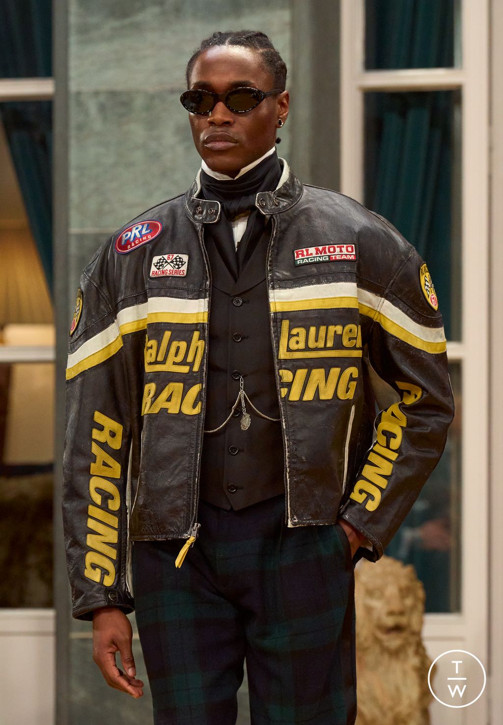 Fashion Week Milan Fall/Winter 2026 look 31 from the Polo Ralph Lauren collection menswear accessories