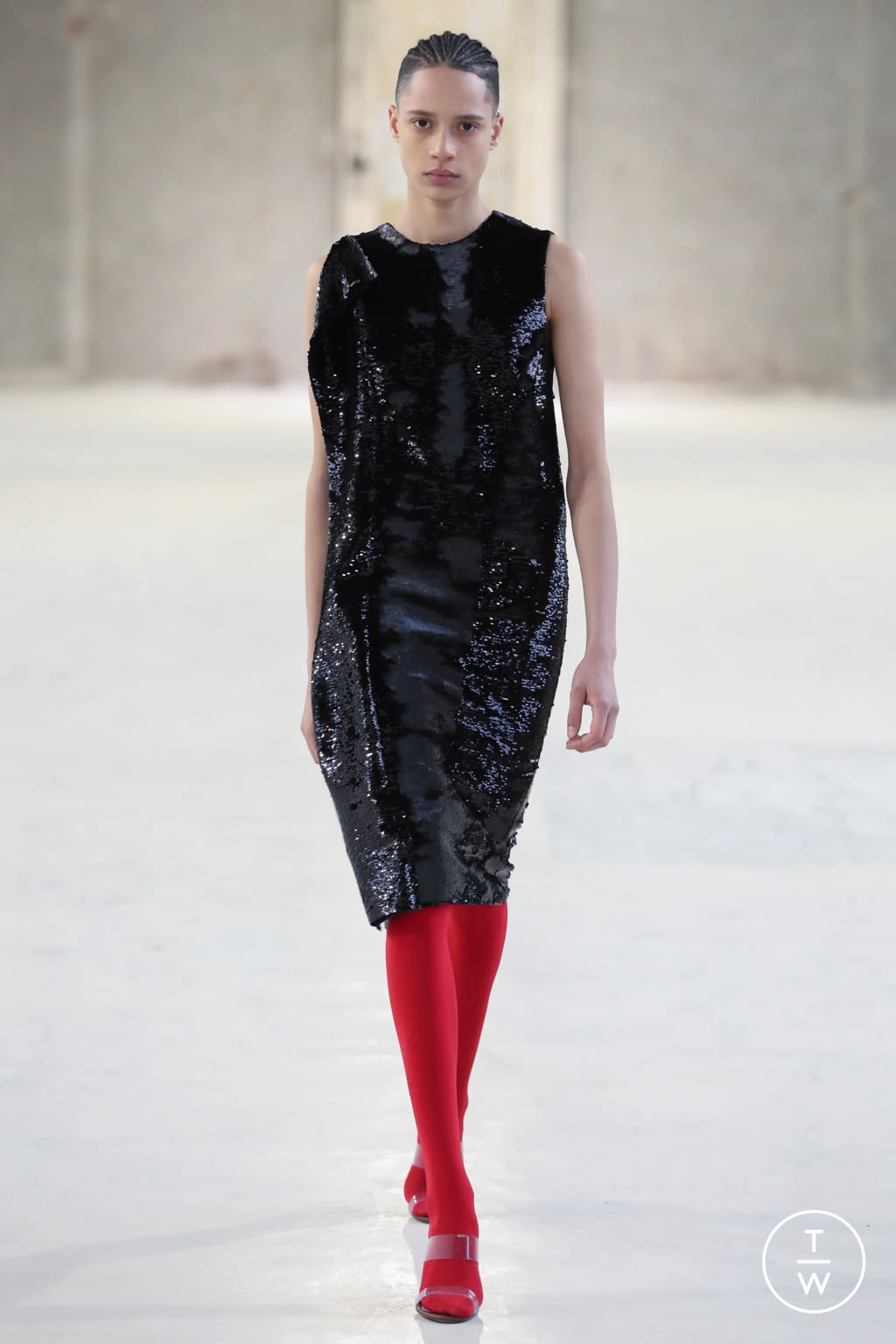 Fashion Week Paris Fall/Winter 2021 look 30 from the Atlein collection 女装