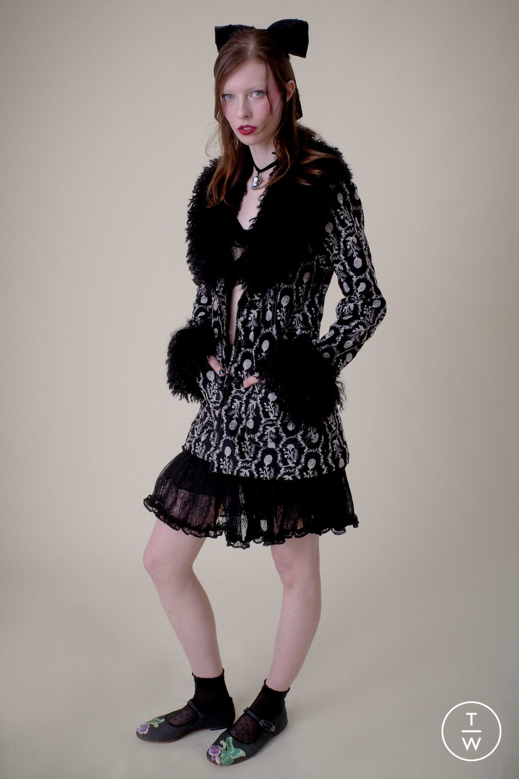 Fashion Week New York Resort 2025 look 30 from the Anna Sui collection womenswear