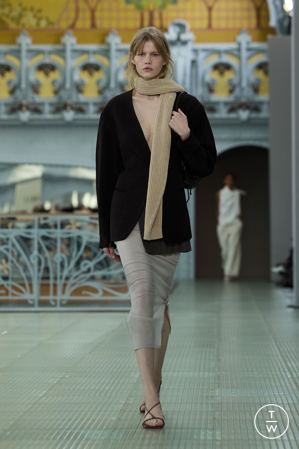 Fashion Week Paris Spring/Summer 2026 look 30 from the Time collection womenswear