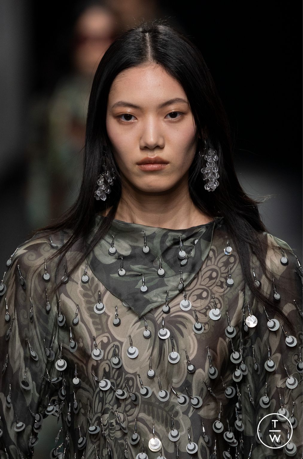 Fashion Week Milan Fall/Winter 2025 look 30 de la collection Etro womenswear accessories