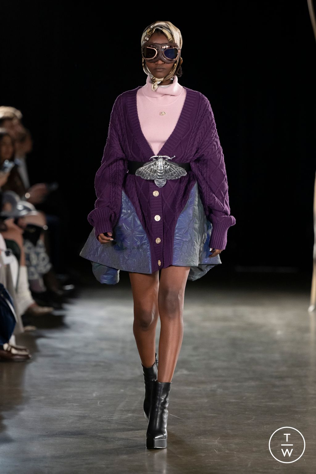 Fashion Week London Fall/Winter 2023 look 30 de la collection MITHRIDATE womenswear
