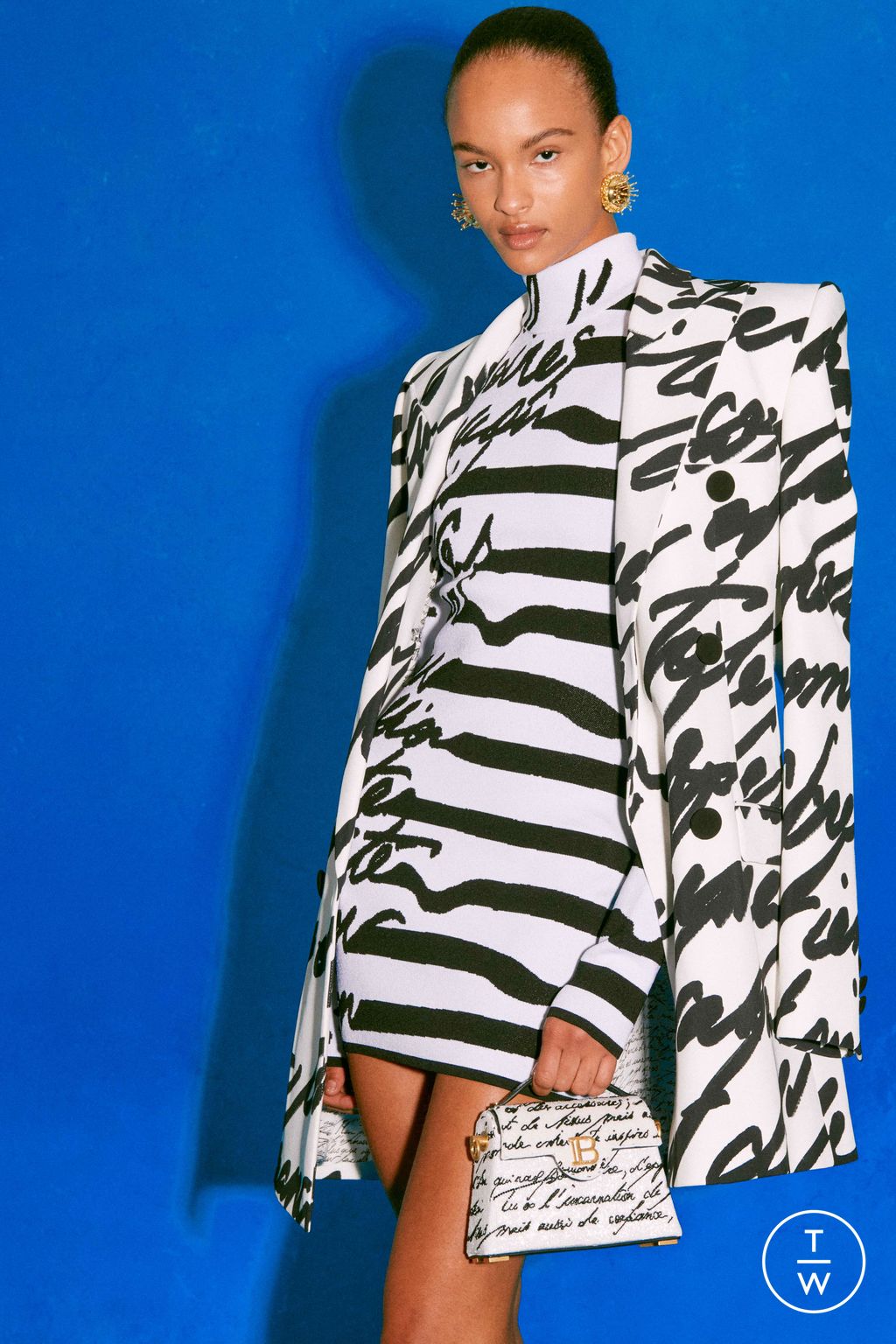 Fashion Week Paris Resort 2025 look 30 from the Balmain collection 女装