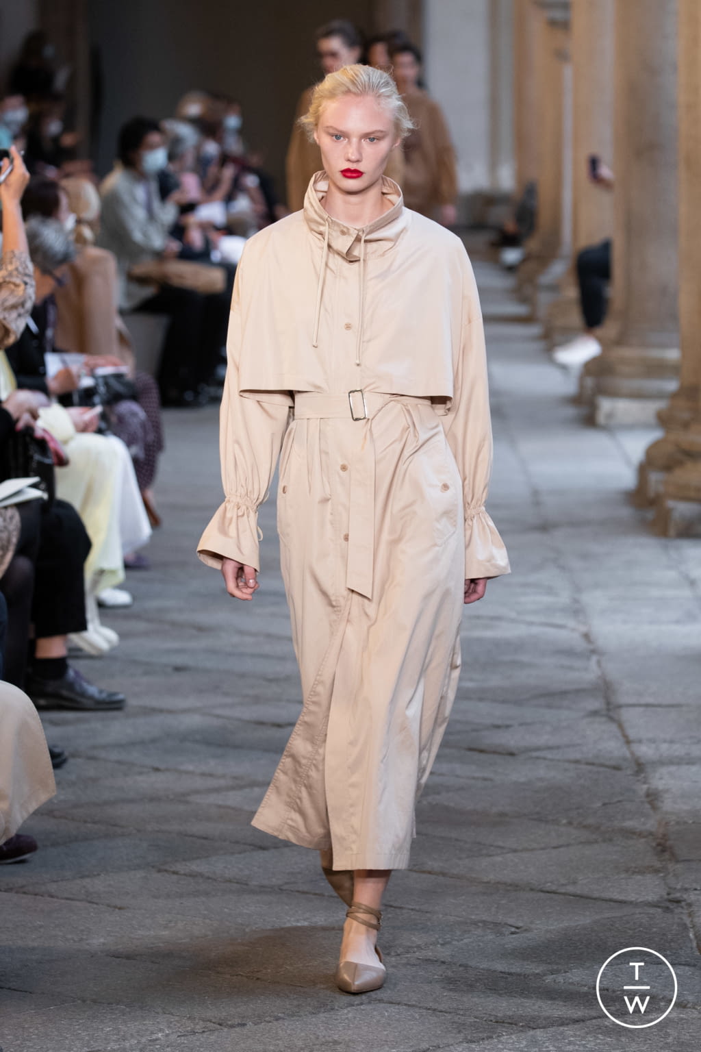 Fashion Week Milan Spring/Summer 2021 look 30 from the Max Mara collection womenswear