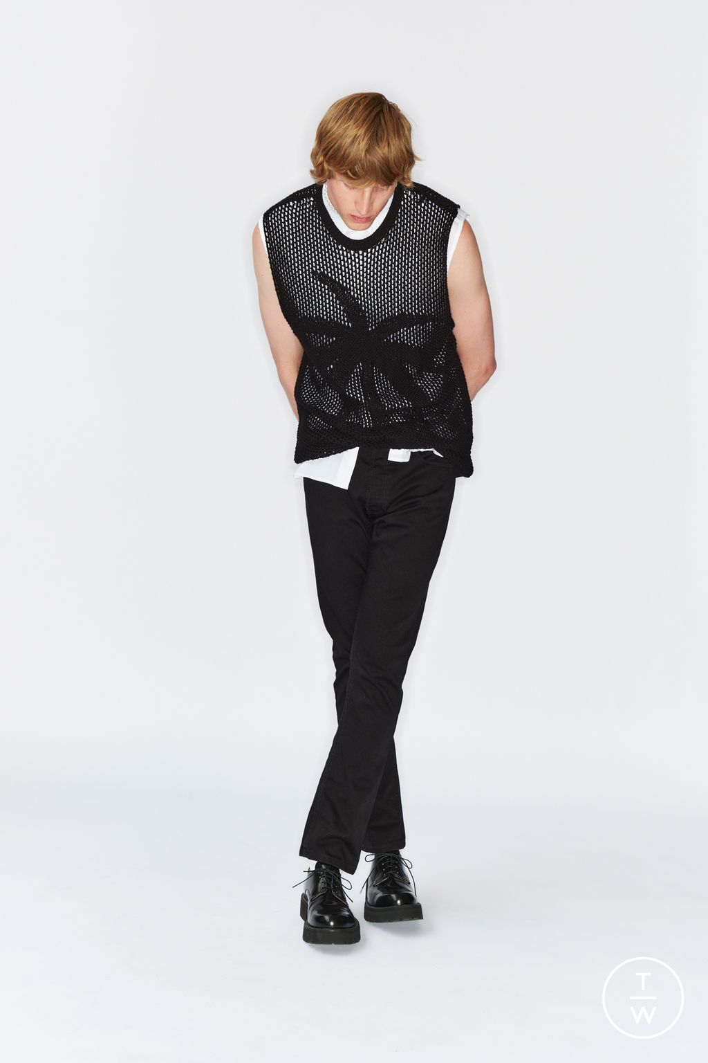 Fashion Week Milan Spring/Summer 2024 look 30 from the N°21 collection 男装
