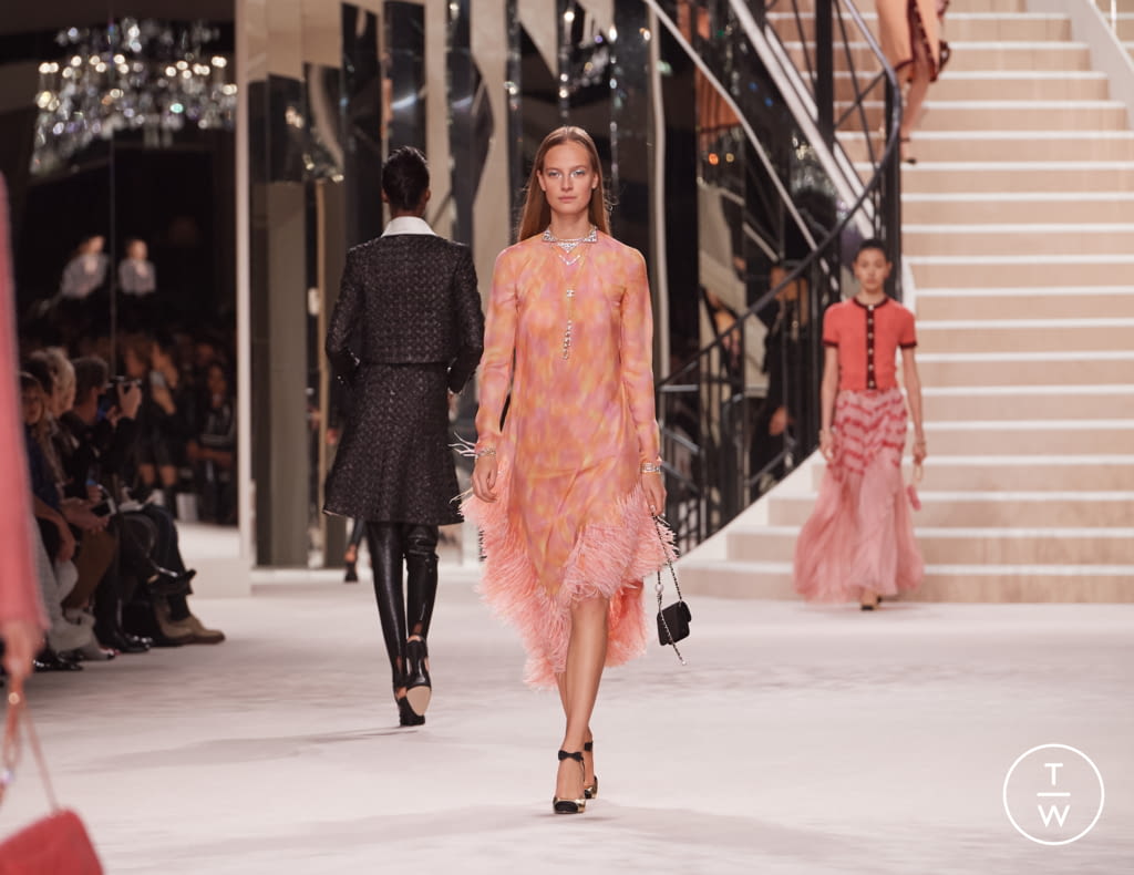Fashion Week Paris Pre-Fall 2020 look 30 de la collection Chanel womenswear