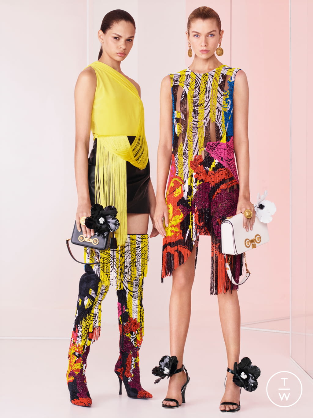 Fashion Week Milan Resort 2019 look 30 from the Versace collection womenswear