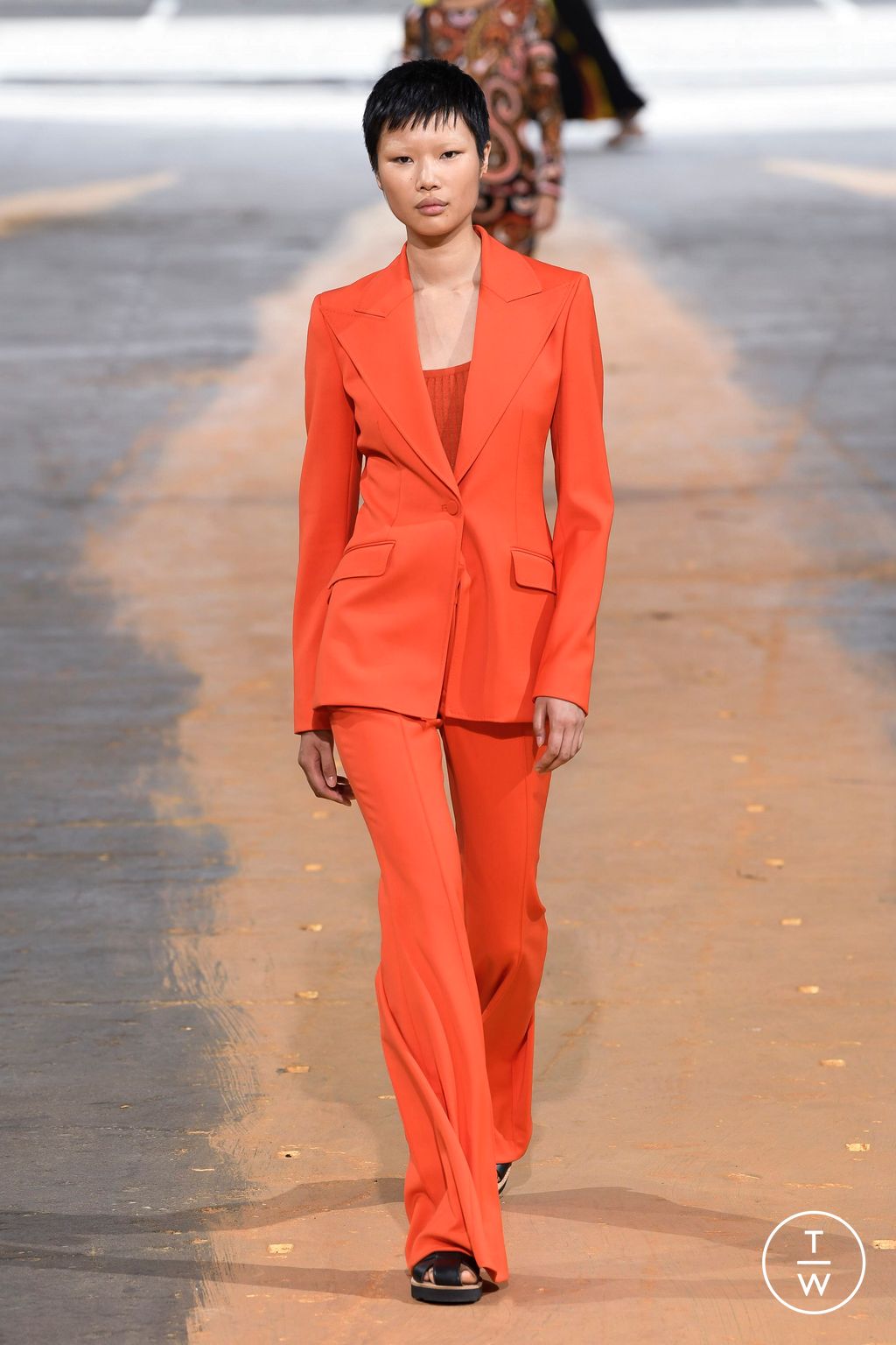 Fashion Week New York Spring/Summer 2023 look 27 from the Gabriela Hearst collection 女装