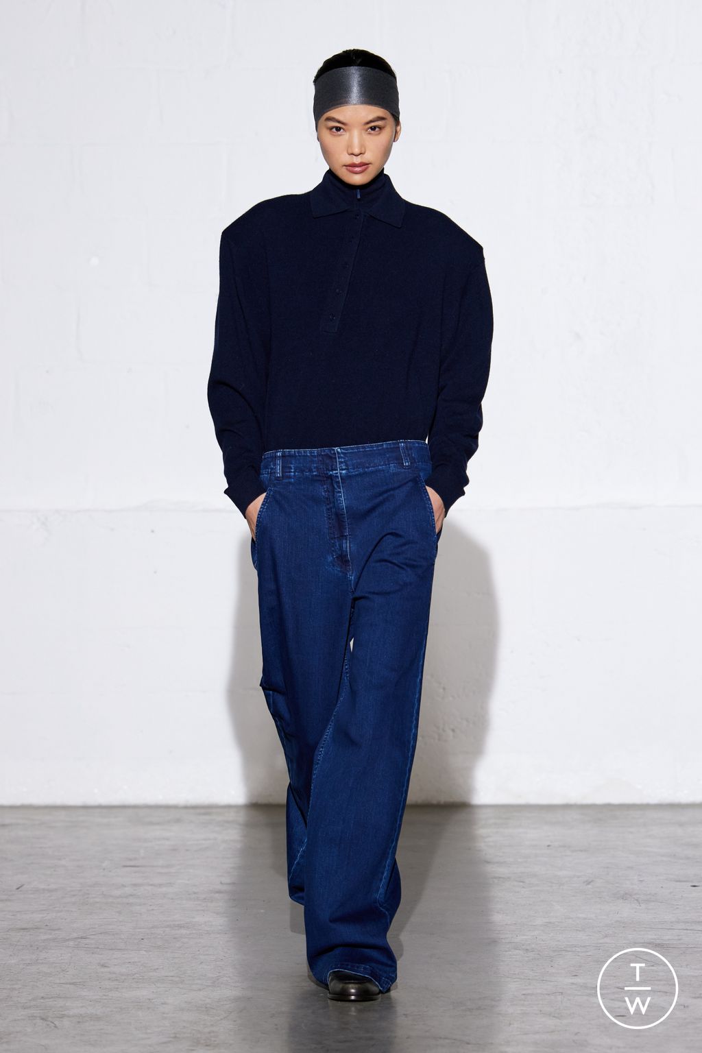 Fashion Week New York Fall/Winter 2024 look 30 from the Tibi collection womenswear