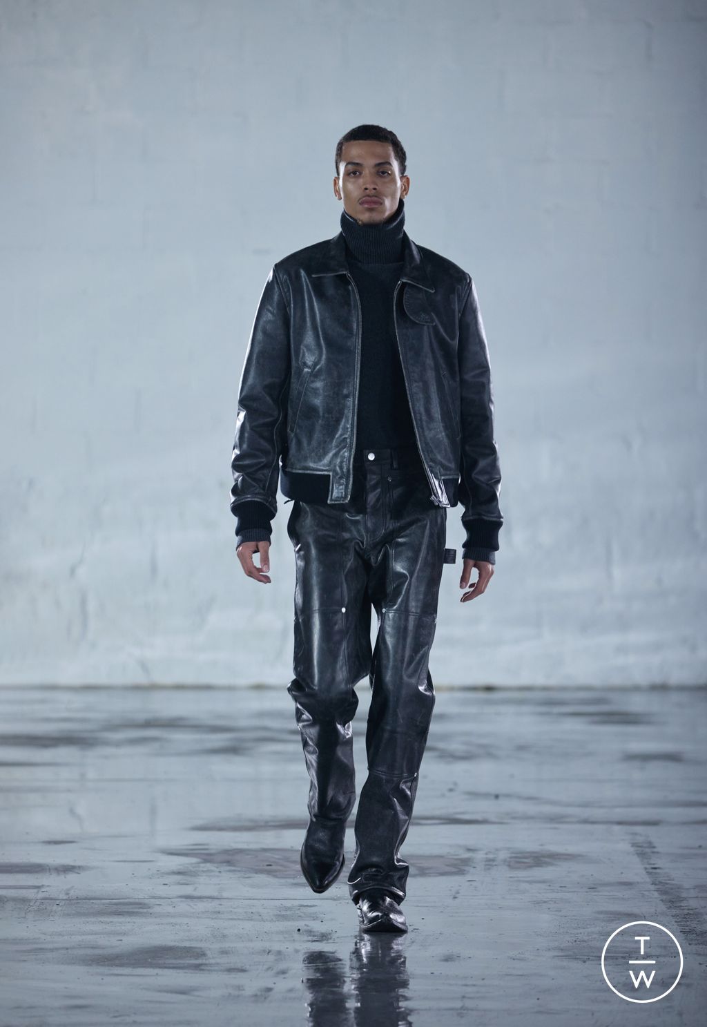 Fashion Week New York Fall/Winter 2023 look 28 from the Helmut Lang collection womenswear
