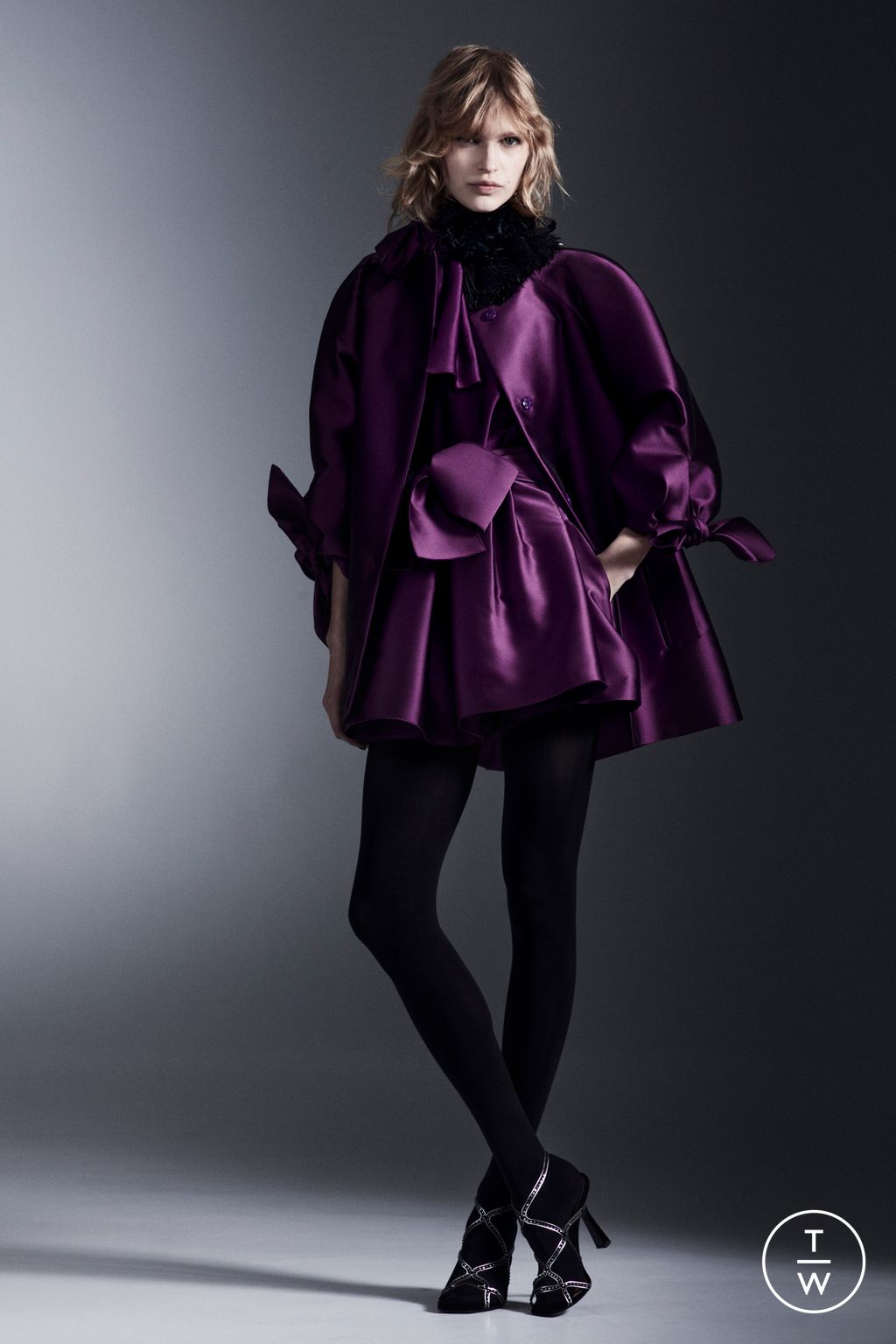 Fashion Week Milan Pre-Fall 2023 look 31 from the Alberta Ferretti collection 女装