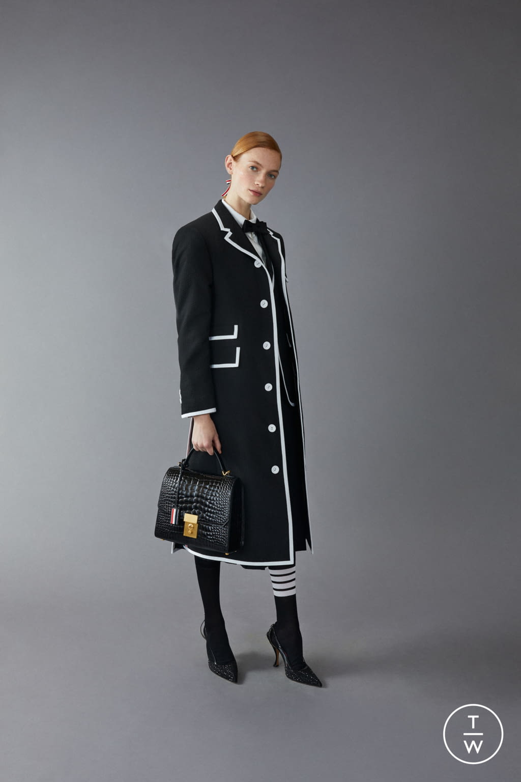 Fashion Week Paris Pre-Fall 2020 look 32 from the Thom Browne collection 女装
