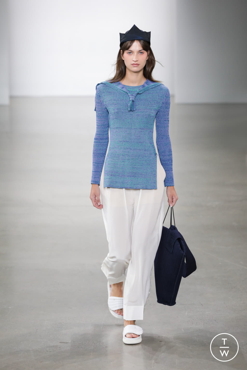 Fashion Week New York Spring/Summer 2022 look 31 from the Bevza collection 女装