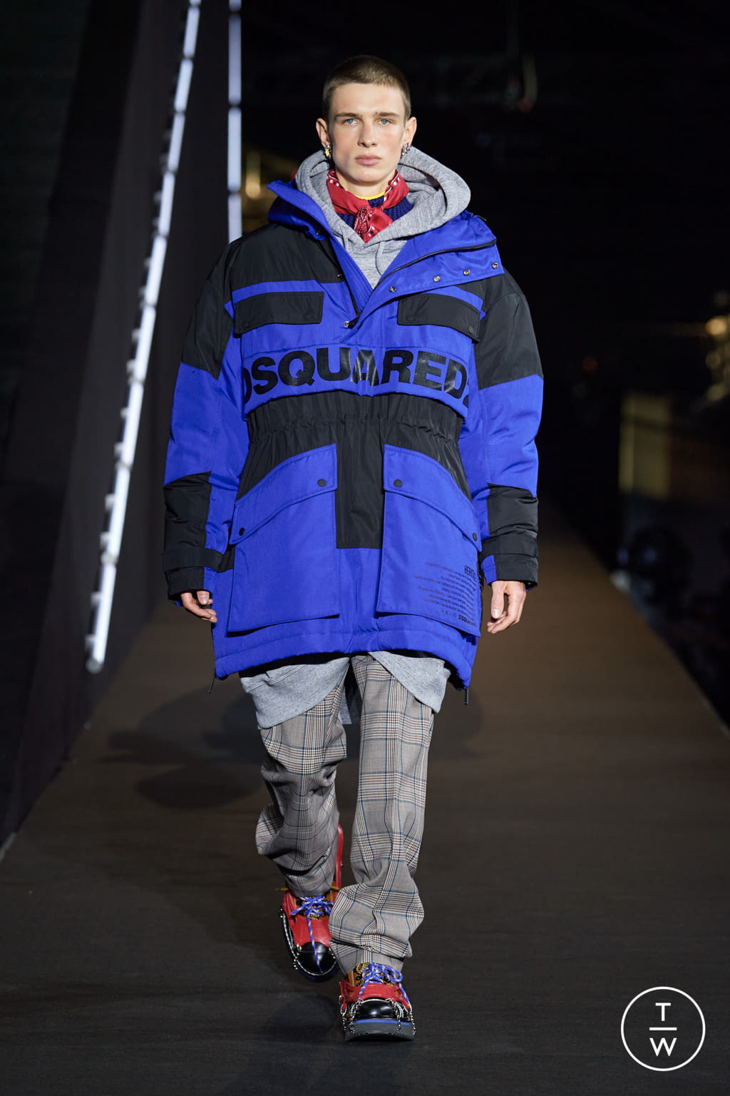 Fashion Week Milan Fall/Winter 2022 look 31 from the Dsquared2 collection 男装