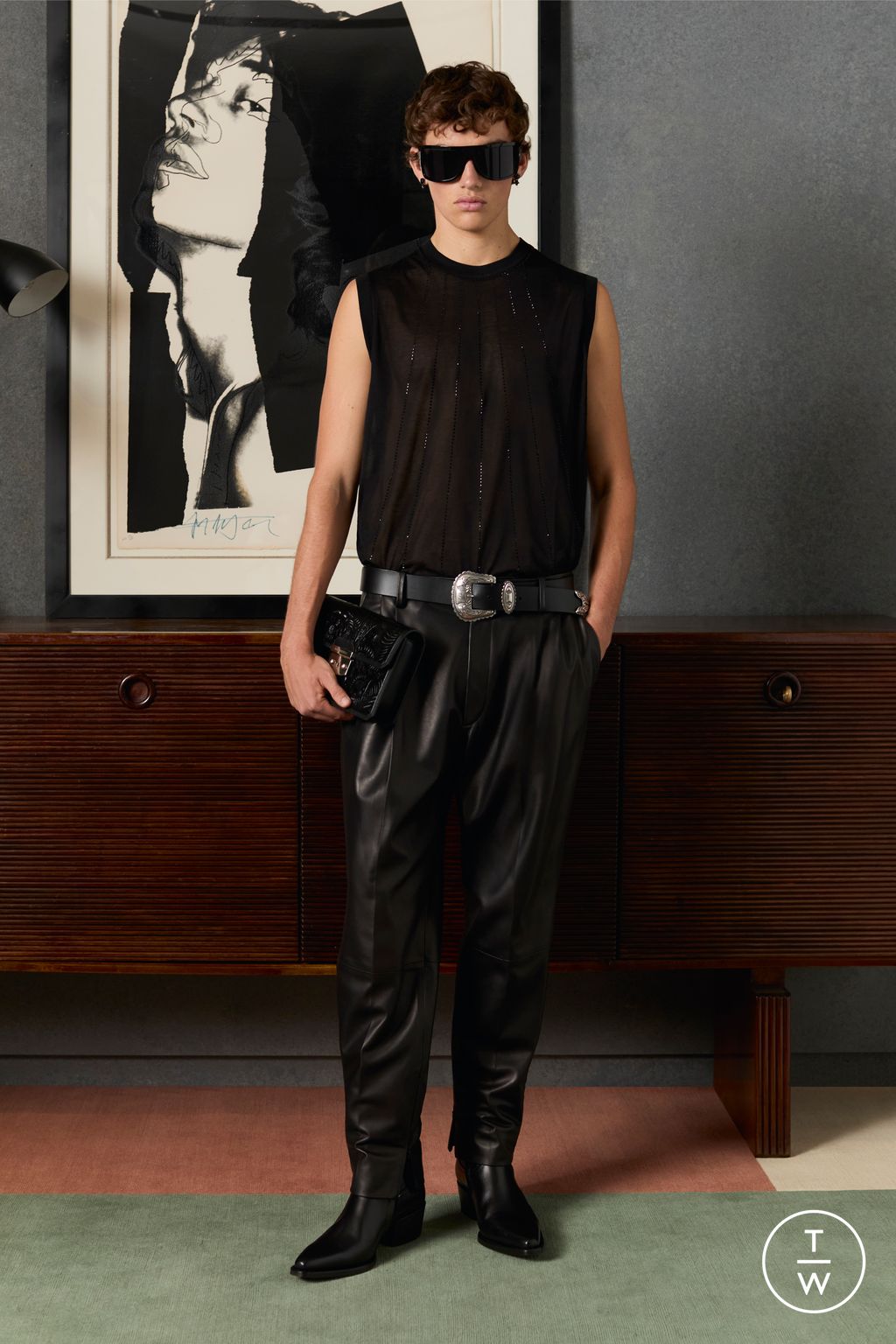 Fashion Week Milan Resort 2025 look 31 from the Dsquared2 collection menswear