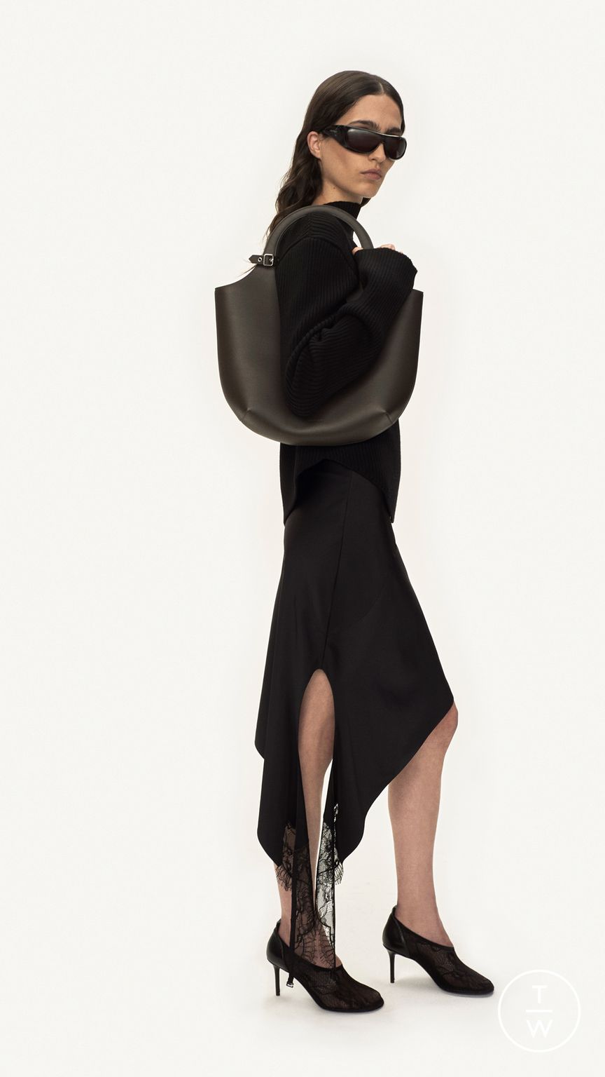 Fashion Week Paris Pre-Fall 2025 look 31 from the Courrèges collection womenswear