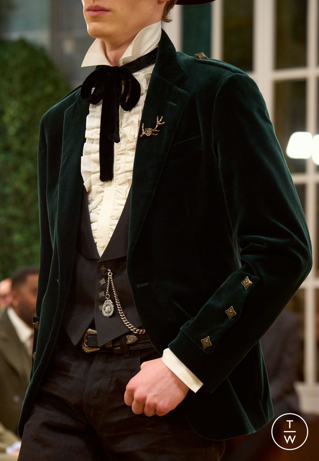 Fashion Week Milan Fall/Winter 2026 look 32 from the Polo Ralph Lauren collection menswear accessories