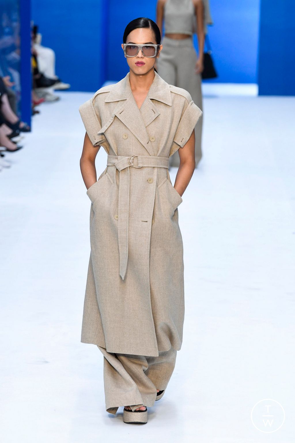 Fashion Week Milan Spring/Summer 2023 look 2 from the Max Mara collection 女装