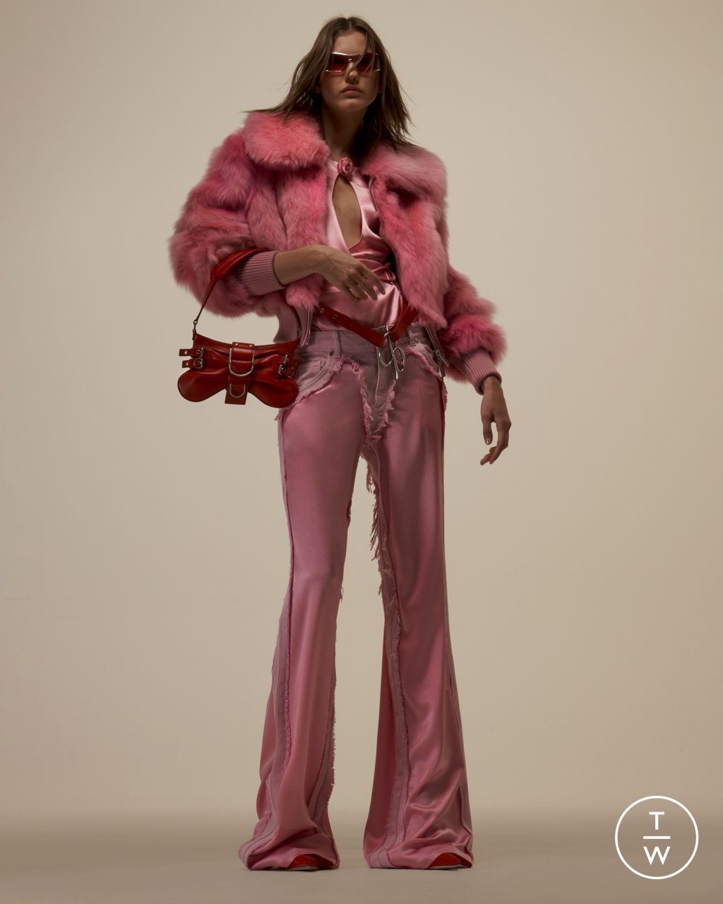 Fashion Week Milan Pre-Fall 2023 look 31 from the Blumarine collection 女装