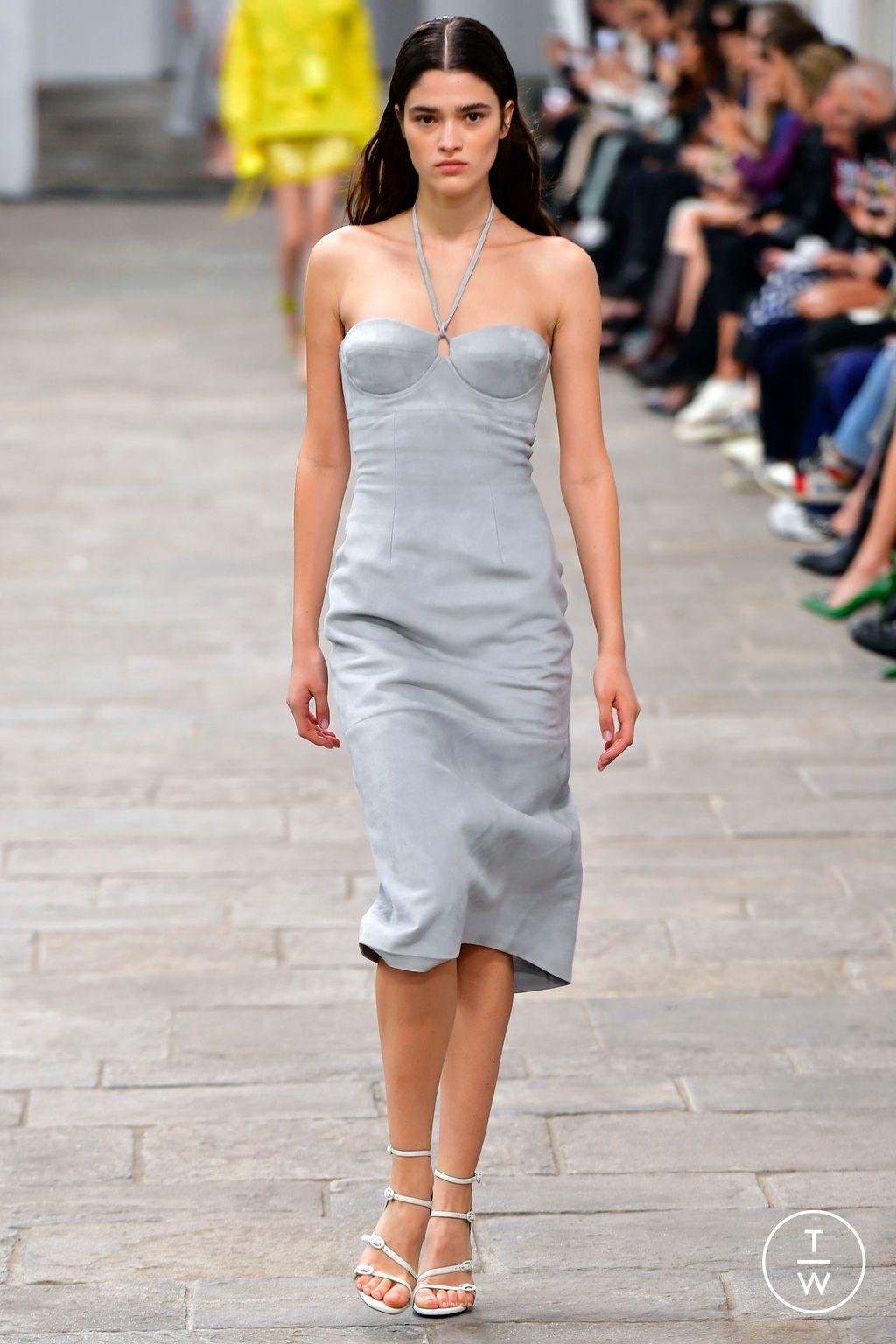 Fashion Week Milan Spring/Summer 2023 look 7 from the Ermanno Scervino collection womenswear